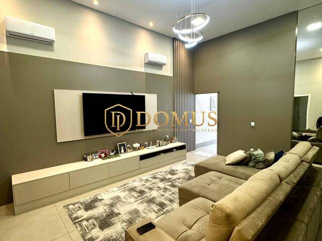 #72 - Casa em condomínio para Venda em Várzea Grande - MT - 2